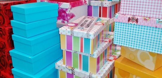 オリジナルな紙箱　お菓子の化粧箱サンプル制作のお話